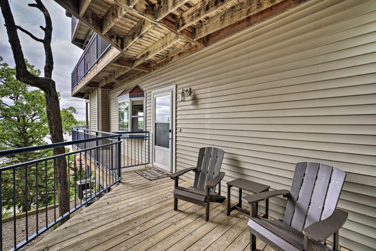 Waterfront Lake Ozark Condo With Deck And Pools Exterior photo